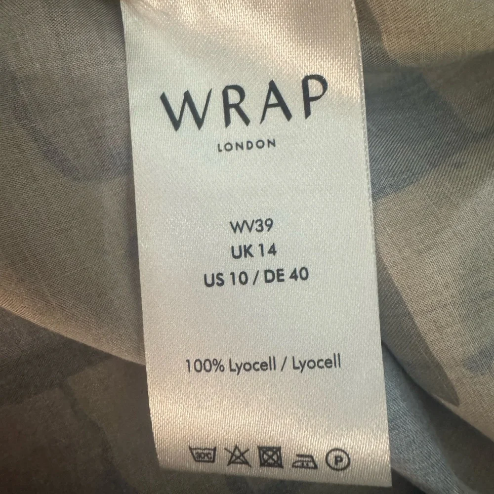 Wrap London Lyocell Patterned cinch waist midi Dress